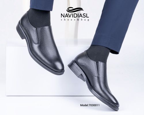 کفش مردانه چرم کلاسیک کد 7030011