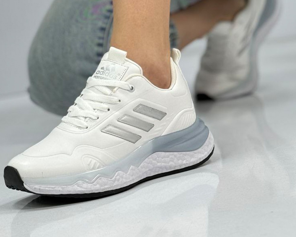  زنانه آدیداس 