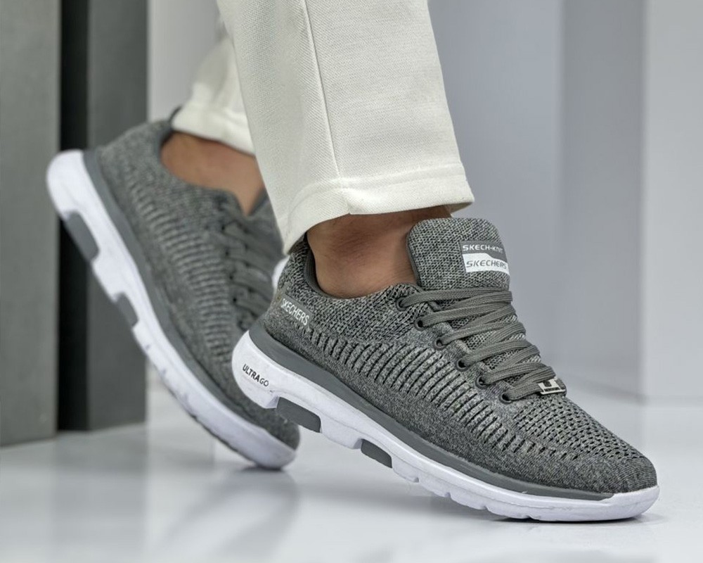  اسکیچرز اولترا 