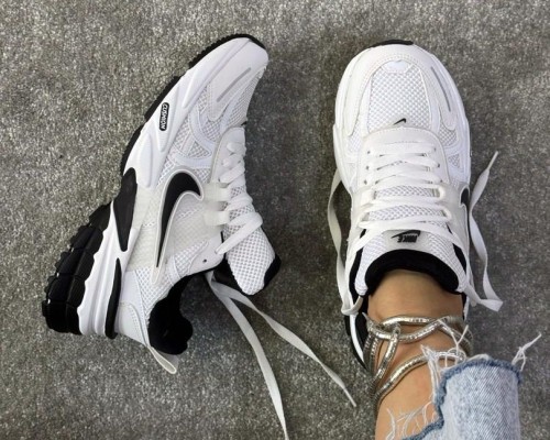  Nike Coshlon V2K 