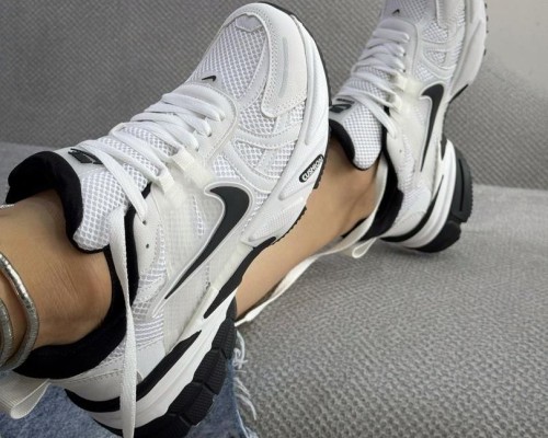 Nike Coshlon V2K