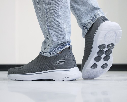 اسکیچرز GO RUN