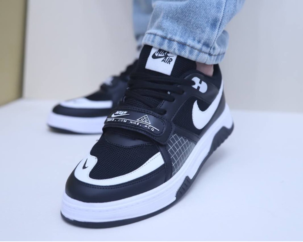  نایک مردانه و بزرگپا 