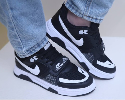  نایک مردانه و بزرگپا 