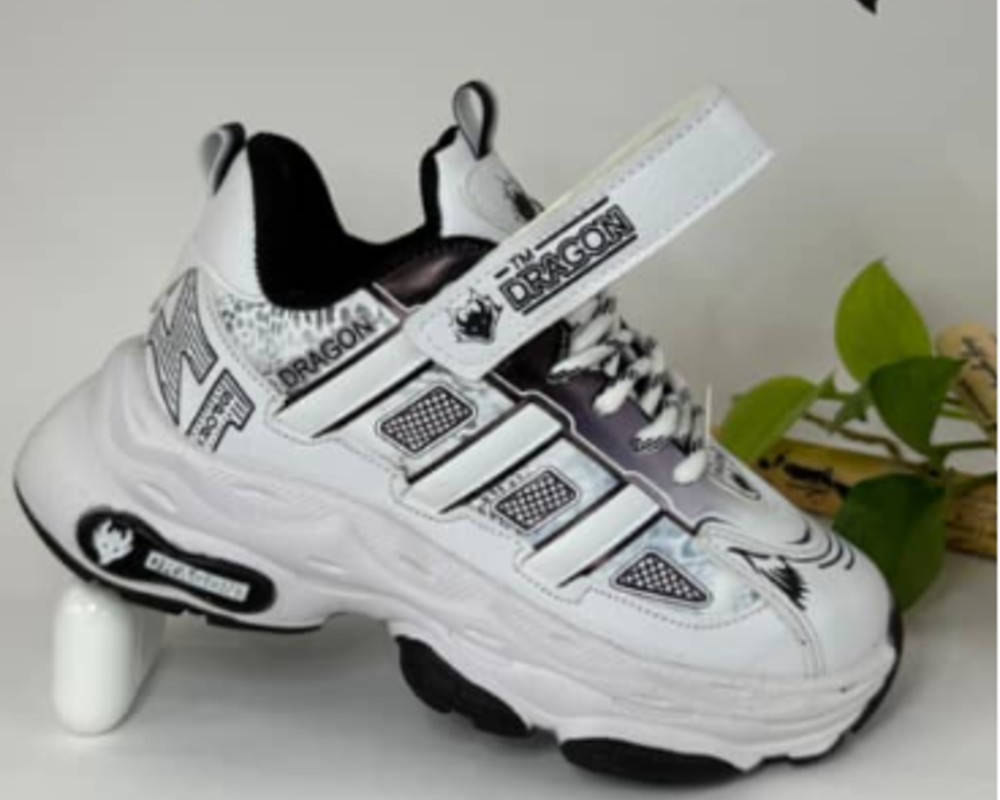  آدیداس دراگون 