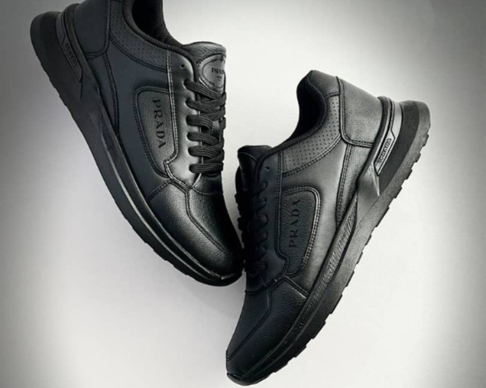 پرادا مردانه و بزرگ پا   پرادا مردانه و بزرگ پا