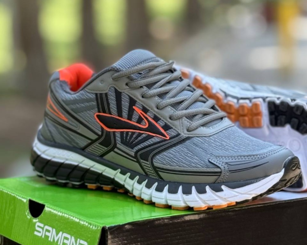  بروکس GTS14 