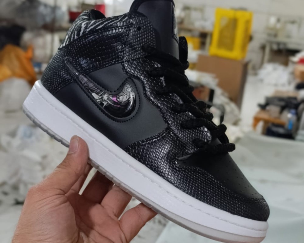  نایک دراگون ساقدار 