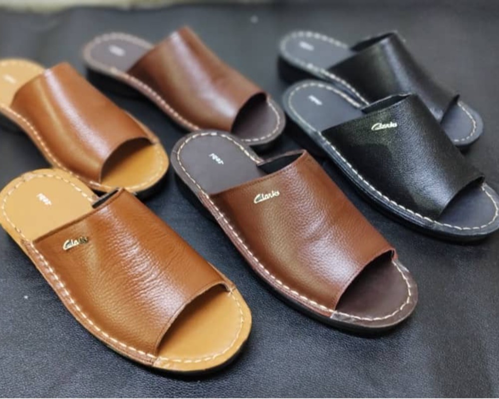  کلارک یک تکه ساده تمام چرم طبیعی 