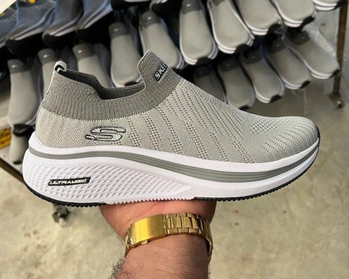  اسکیچرز زنانه و مردانه 