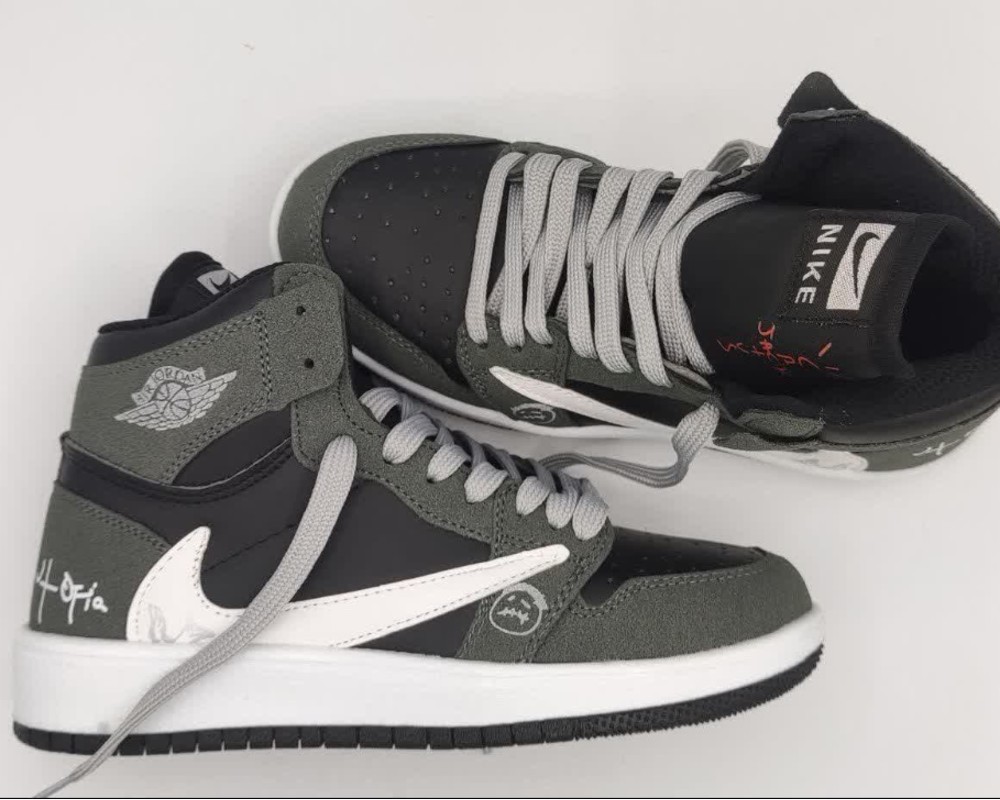  نایک جردن ساقدار 