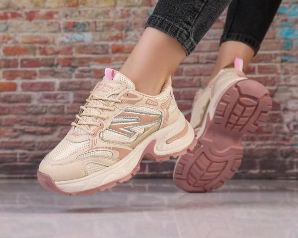 نیوبالانس   نیوبالانس