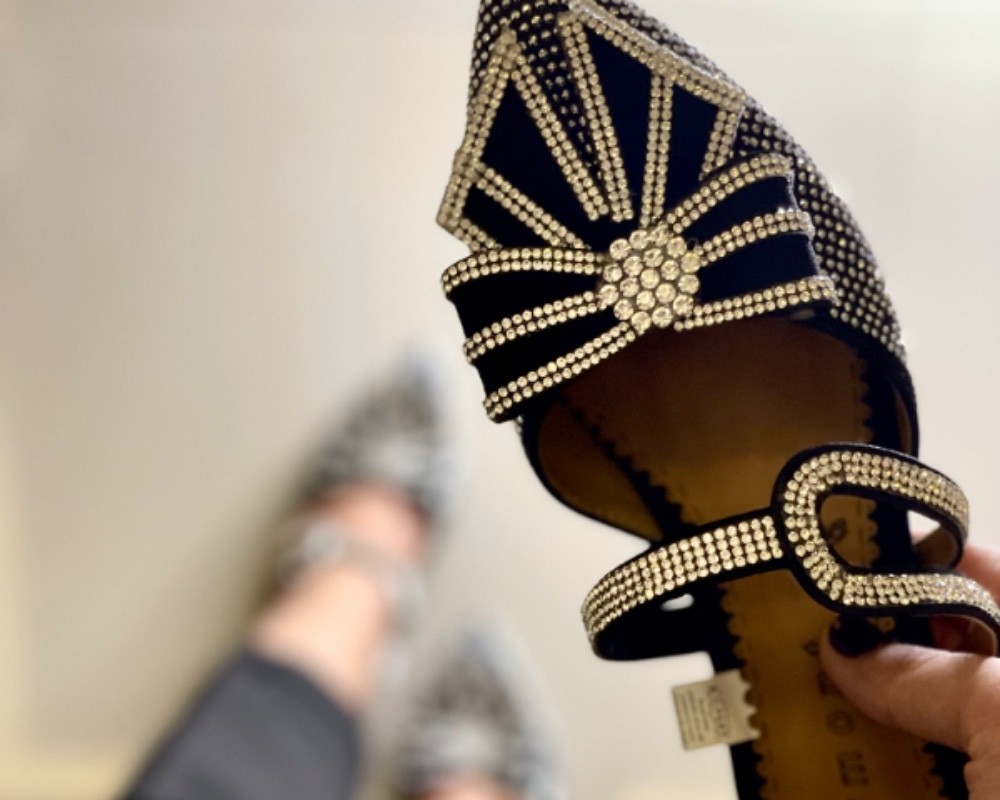  مجلسی نگینی 