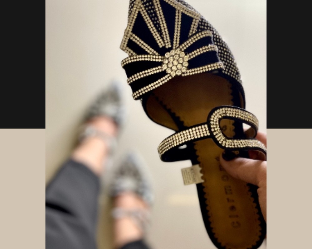  مجلسی نگینی 