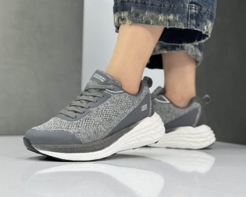  اسکیچرز زیره بامیکو 