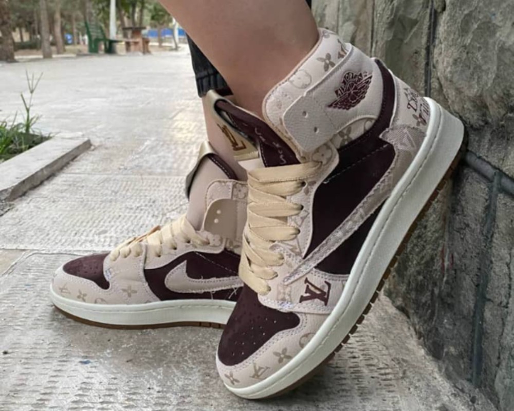  نایک ترویس LV ساقدار 