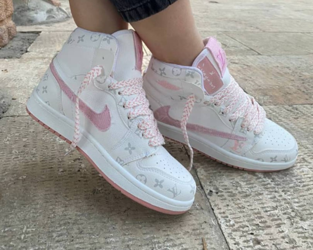  نایک ترویس LV ساقدار 