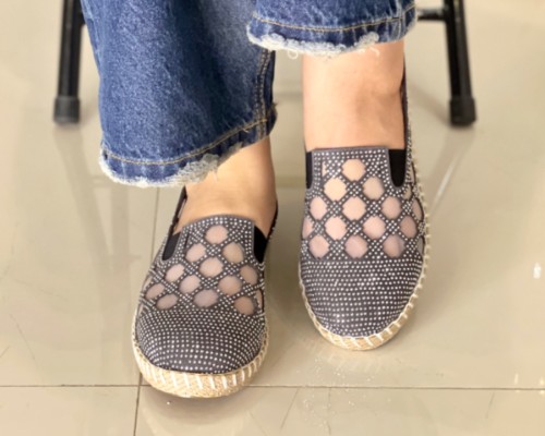  راحتی نگینی 