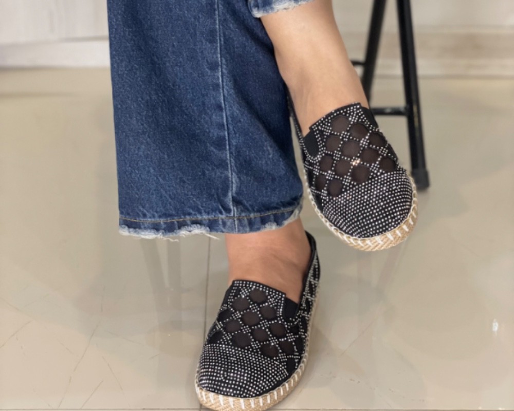  راحتی نگینی 