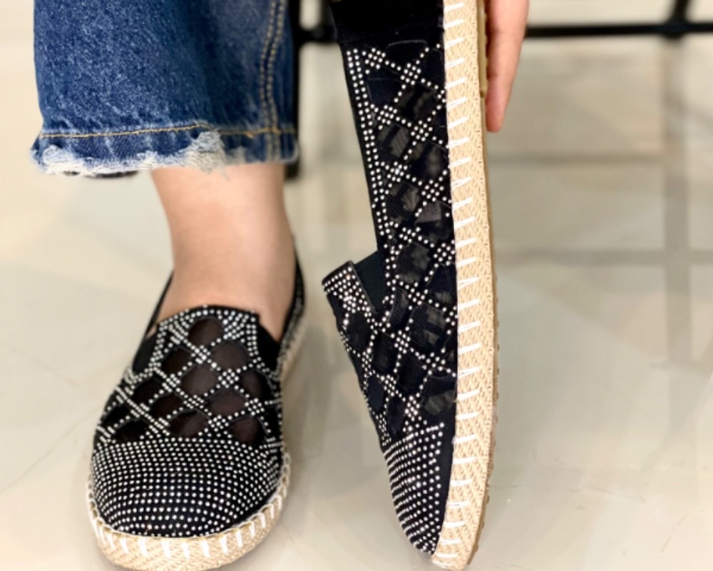  راحتی نگینی 