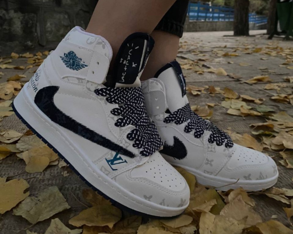  نایک ترویس LV ساقدار 