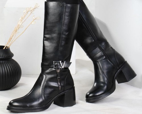  کد 841 چکمه وی 