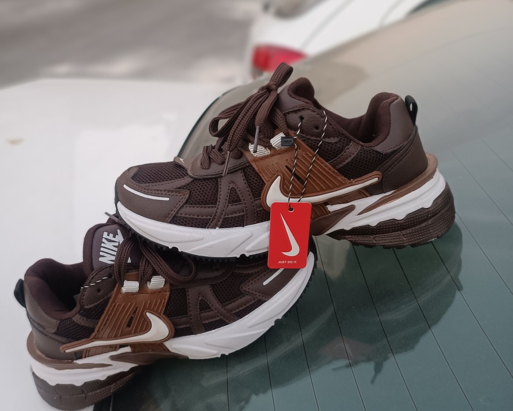  نایک وی تو کی 