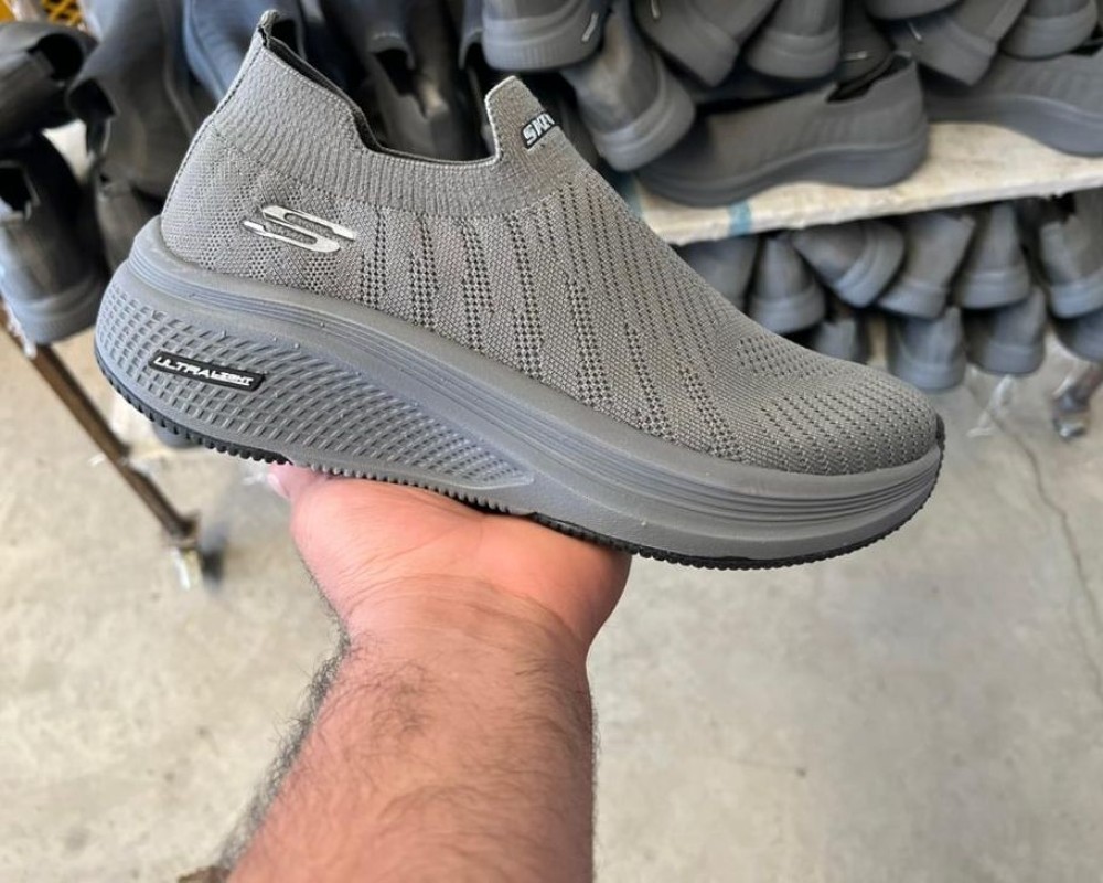  اسکیچرز الترا مردانه 