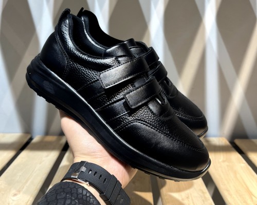  کتونی دوچسب 