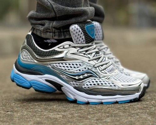 Soucony omni9