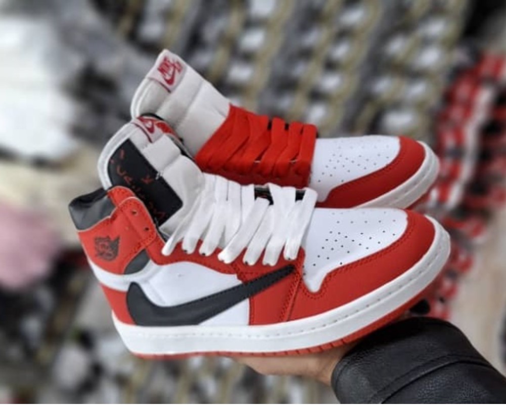  نایک جردن ساقدار 