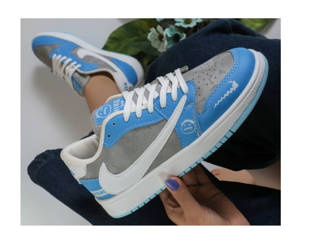  نایک ترویس رویه توکیو 