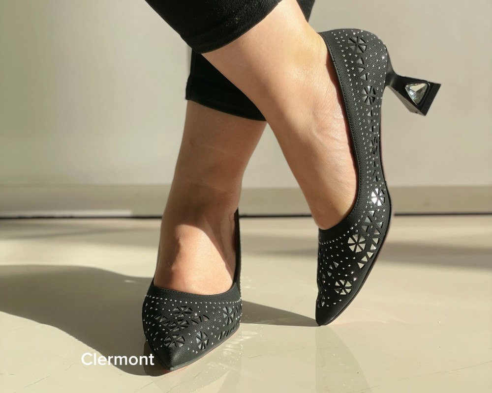  نگینی مثلثی 