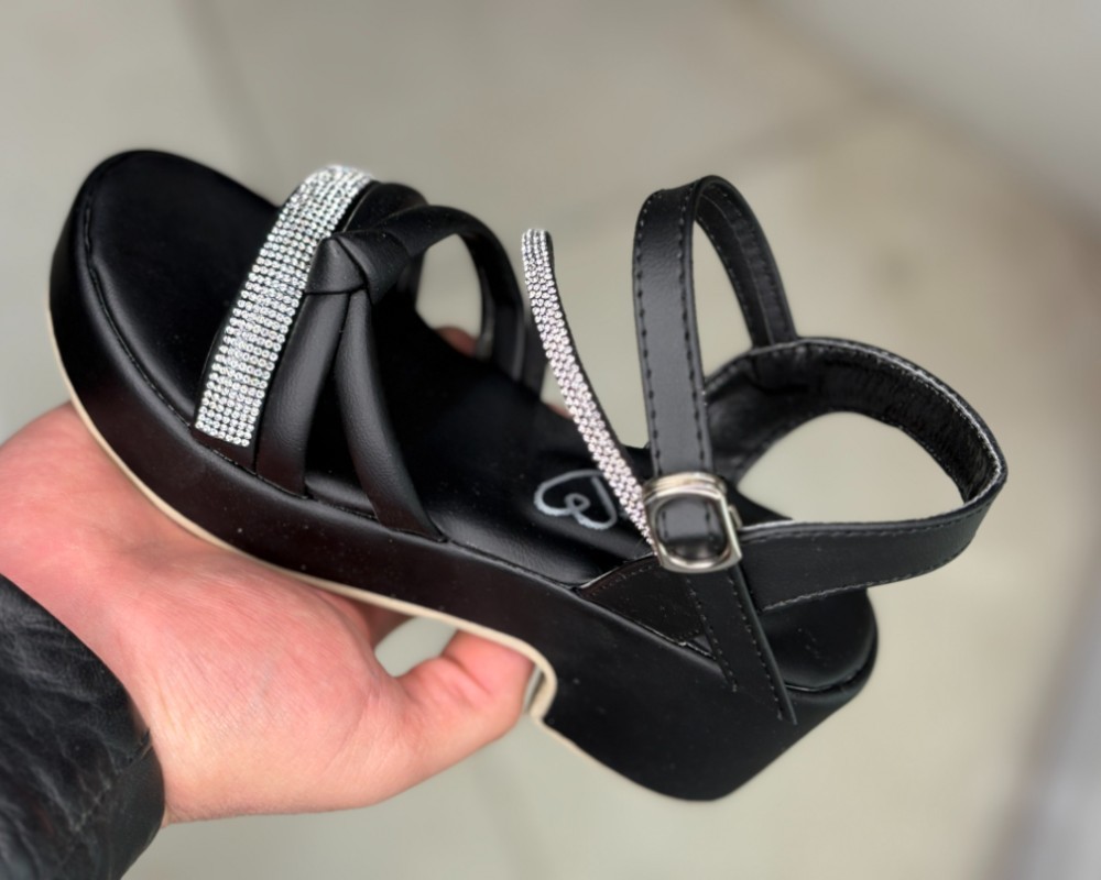  مرجان دخترانه 