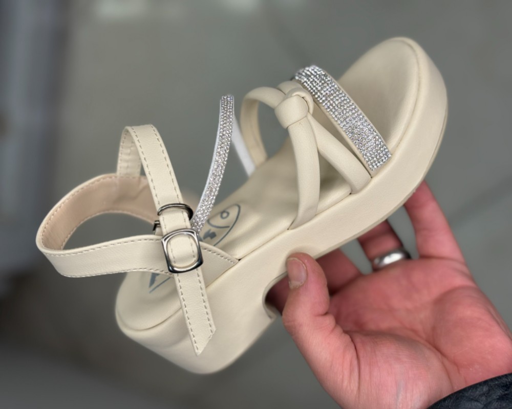  مرجان دخترانه 