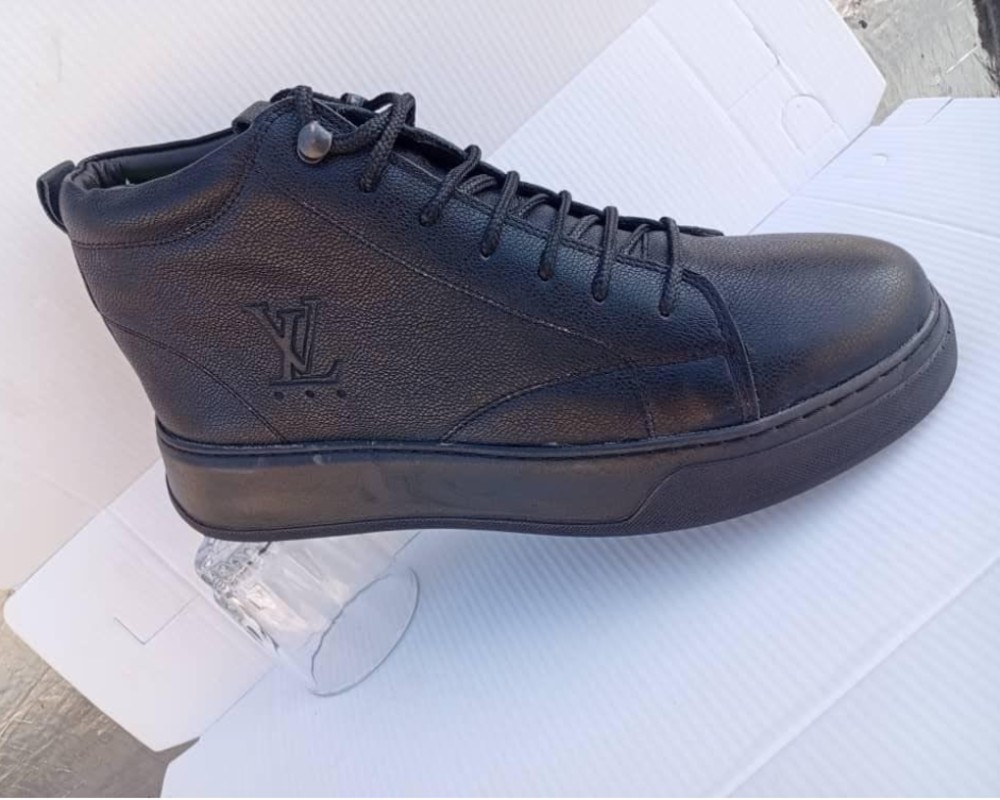  نیم بوت بندی 