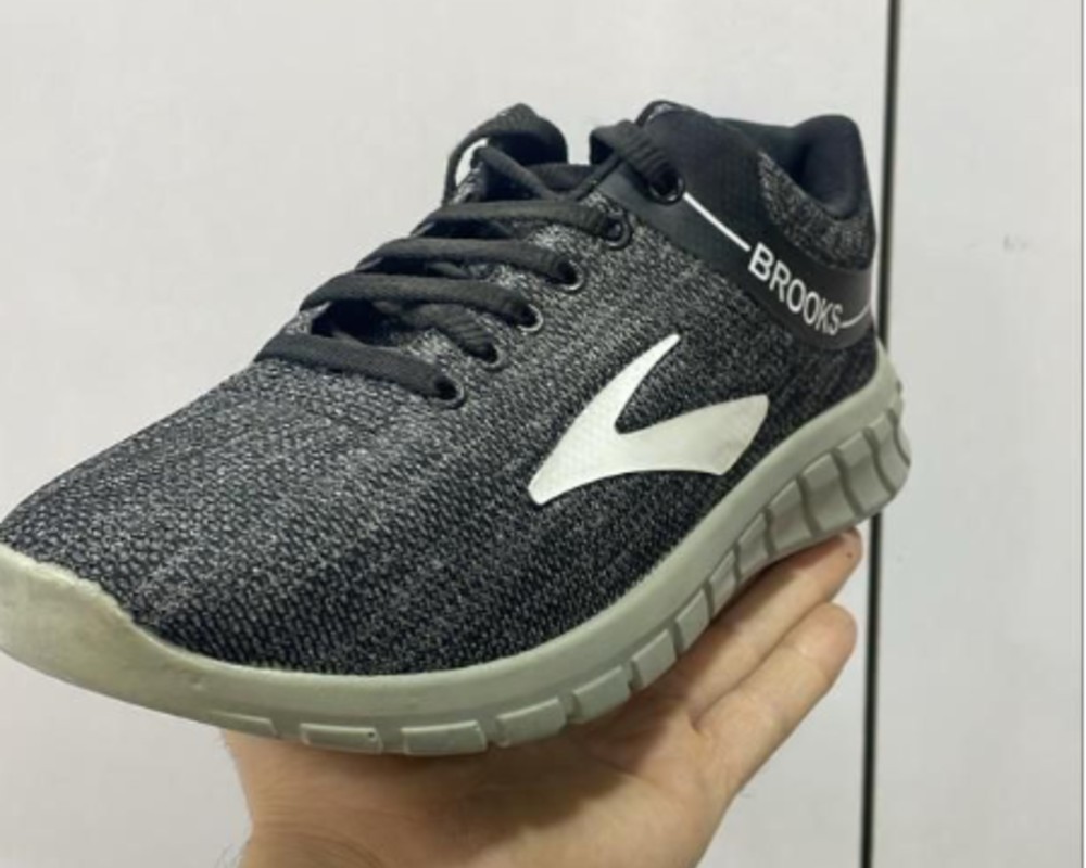  بروکس با زیره مخصوص 