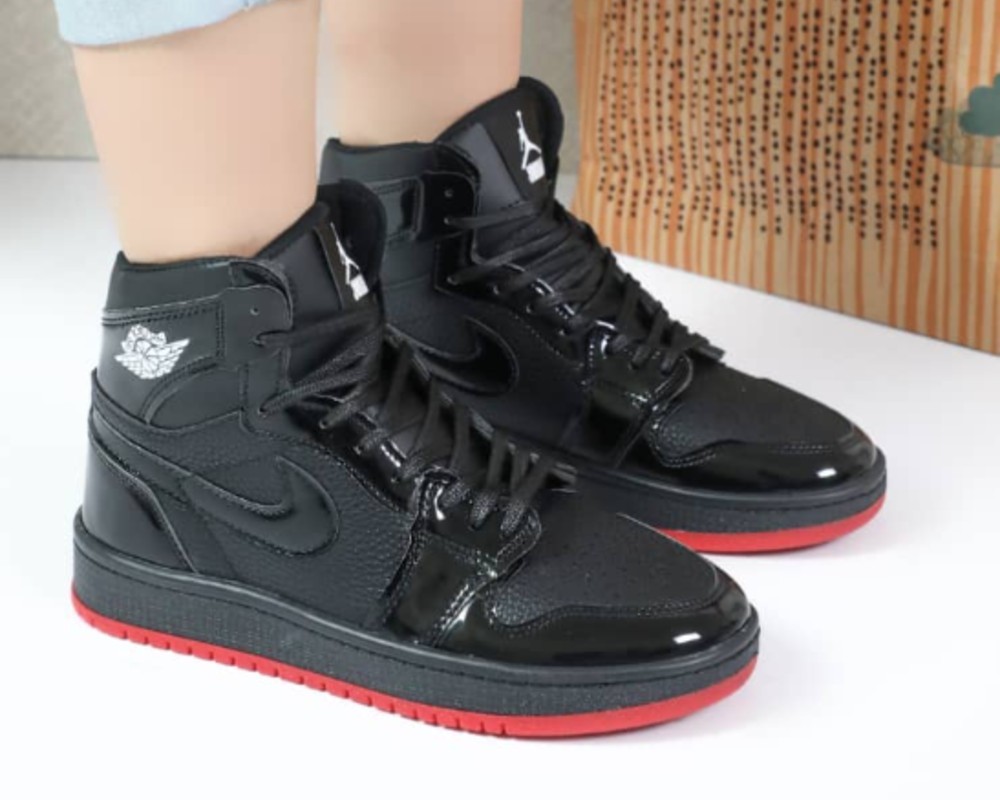  جردن ساقدار 