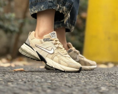 نایک V2K