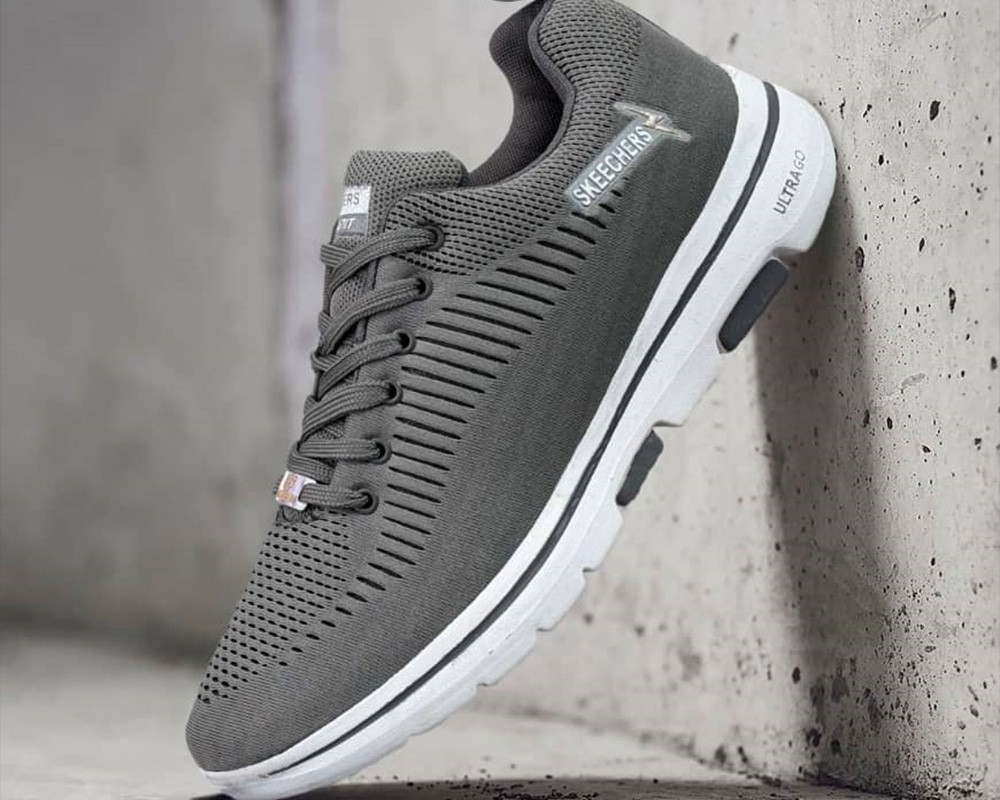  اسکیچرز اولترا 