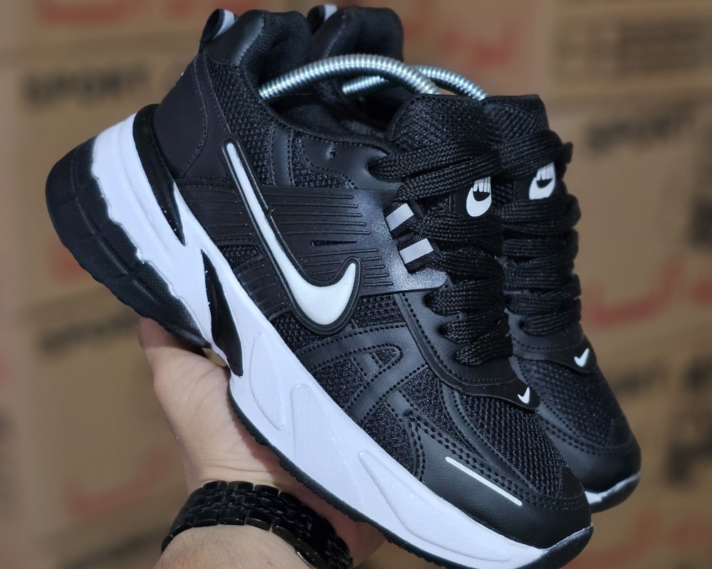  Nike v2k 