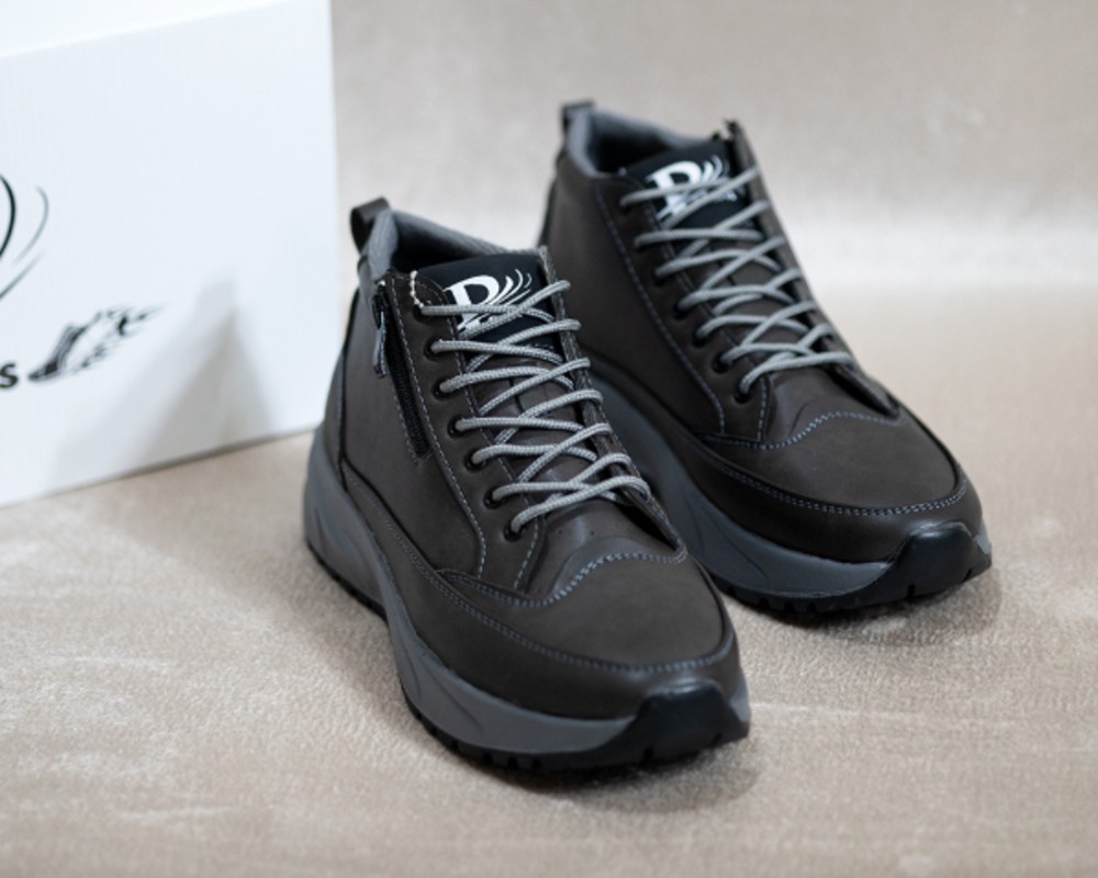  نیم ساق ساکا 