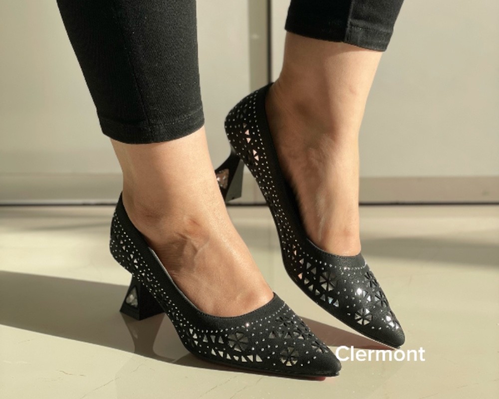  مجلسی نگینی 