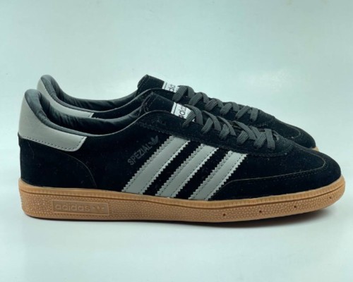  آدیداس اسپزیال  adidas spezial 