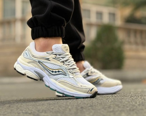 Soucony omni9