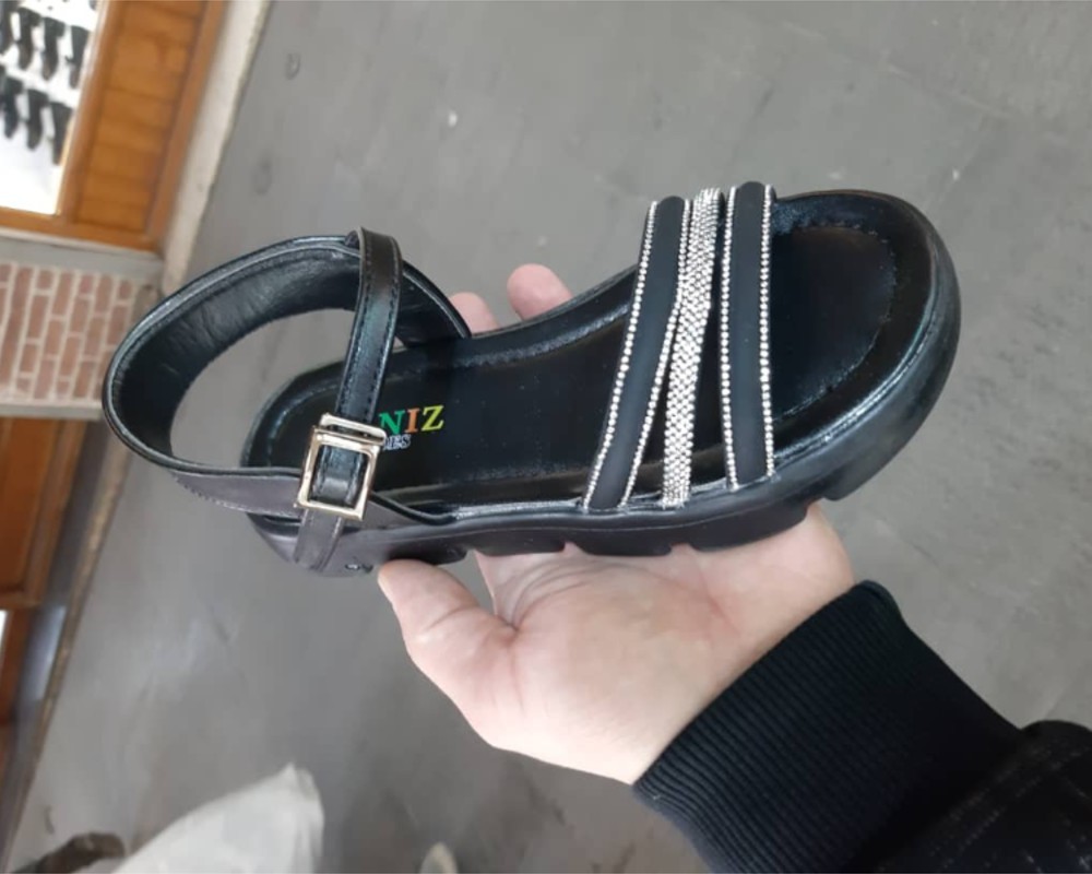  صندل نگین دار 