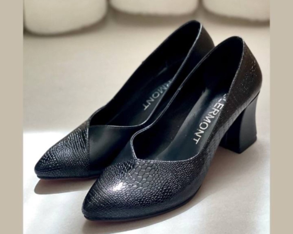  بیرونی پاشنه 