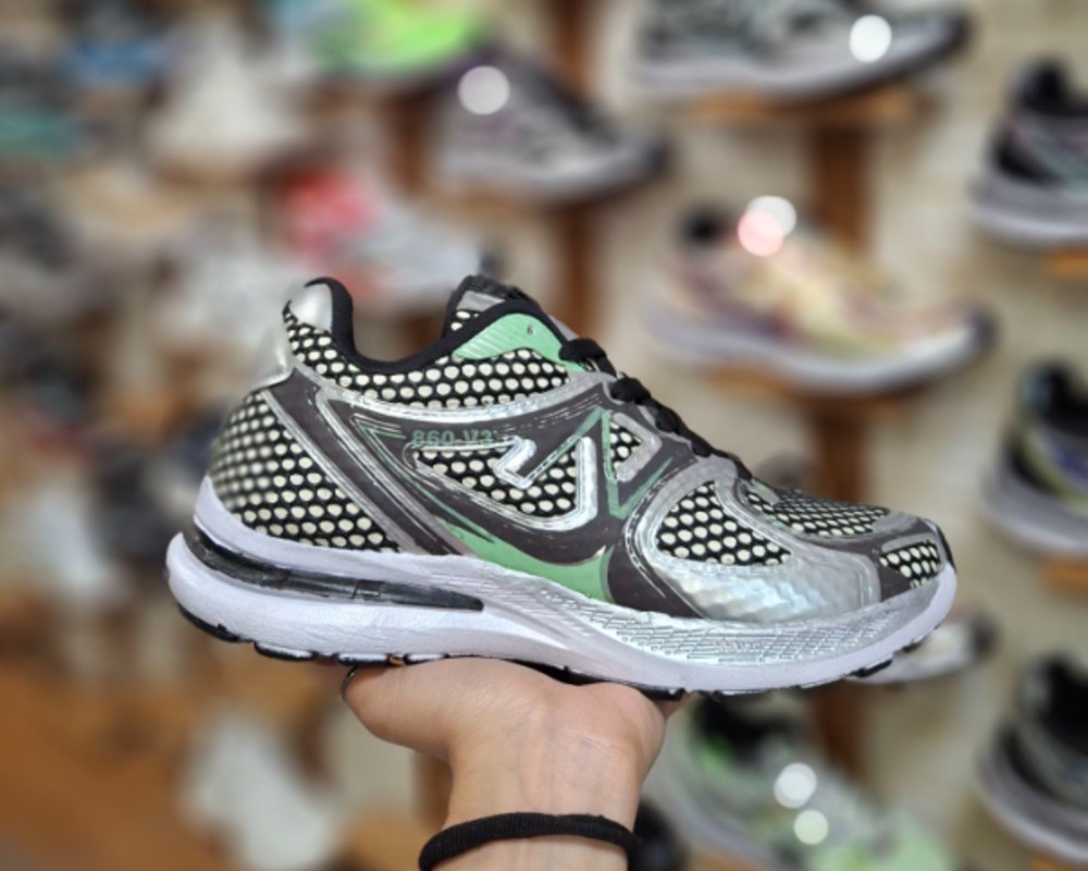  New balance economy 
