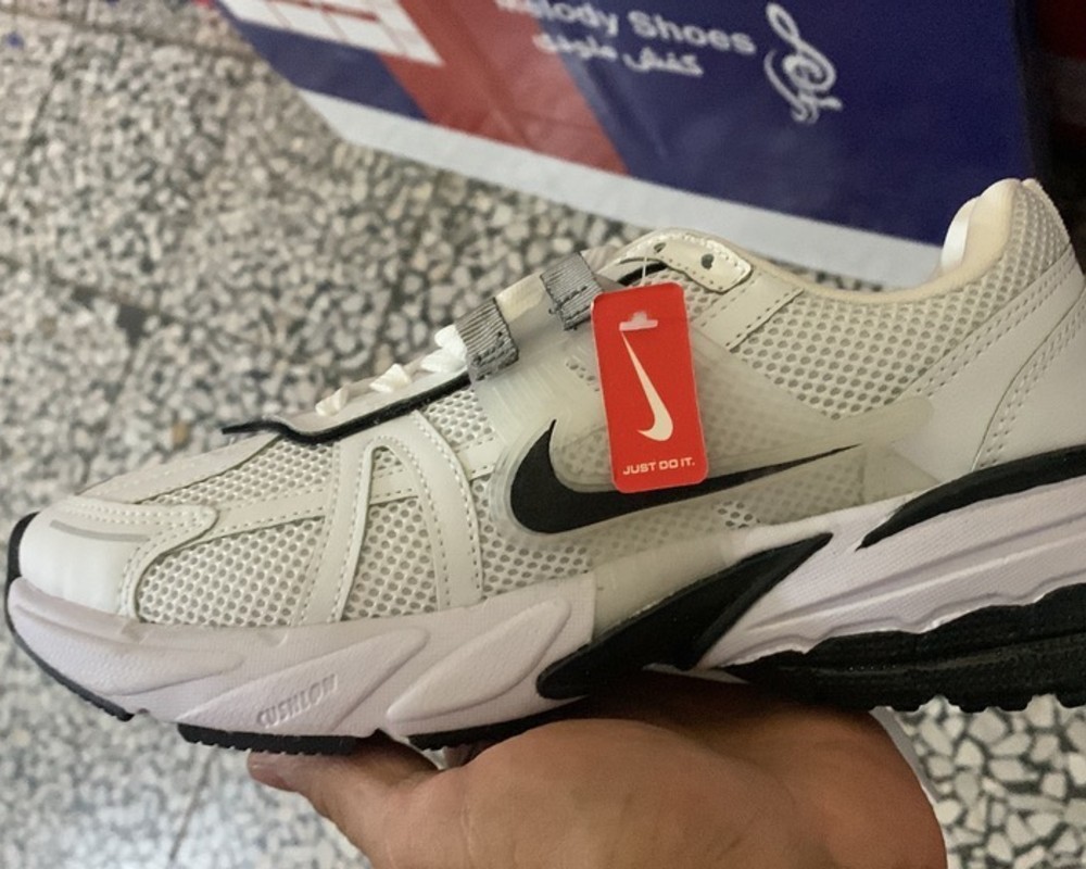  نایک V2k 