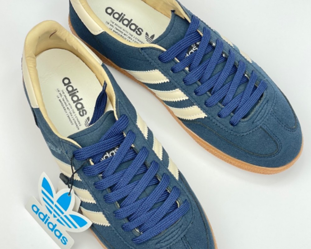  آدیداس سامبا Adidas samba 